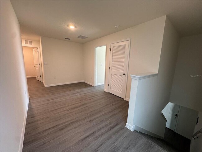 Building Photo - 36033 Sunflower Hl Dr