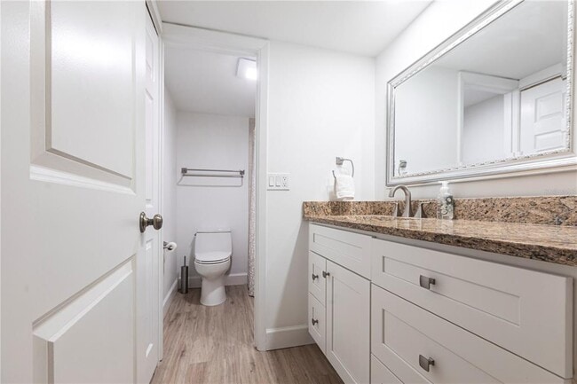 Building Photo - 6026 E Peppertree Way