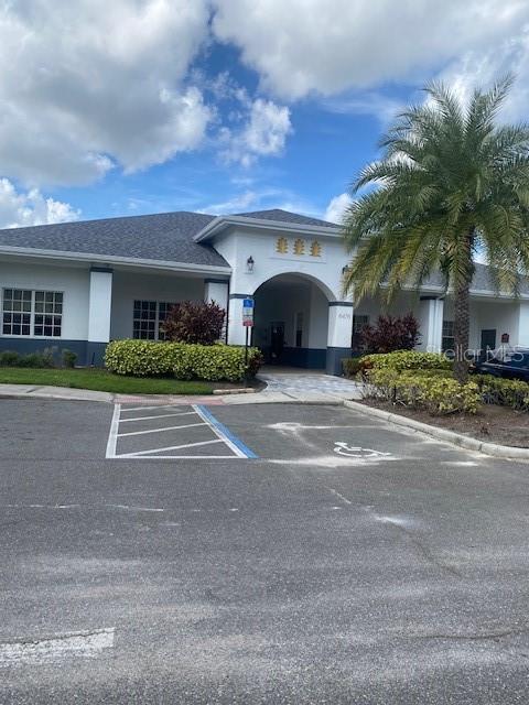 Building Photo - 6600 S Goldenrod Rd