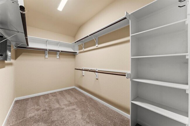 Building Photo - 18 Umbria Ln