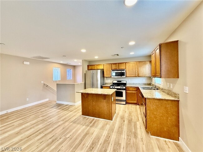 Building Photo - 8948 Amy Olivia Ave