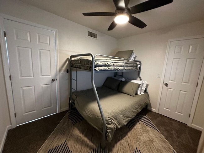 Building Photo - Newly Remodeled 3 bedroom, 2 bathroom home!