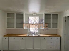 Building Photo - Charming cozy two bedroom house in Anaconda