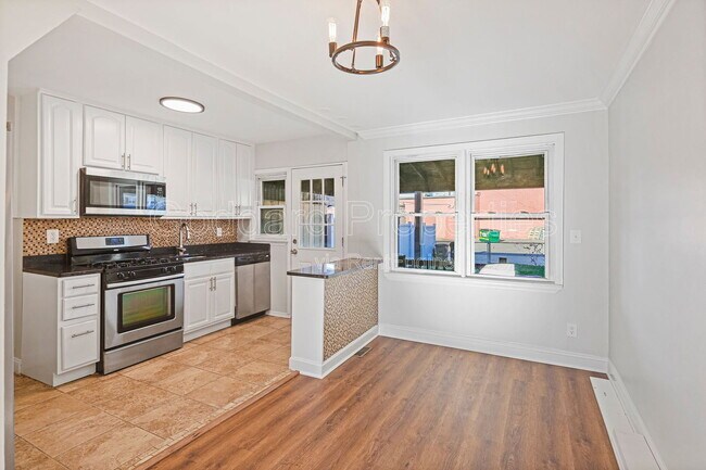 Building Photo - 47 S Hawthorne Rd