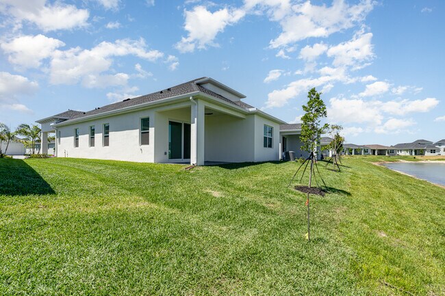 Building Photo - 2243 Antarus Dr NW