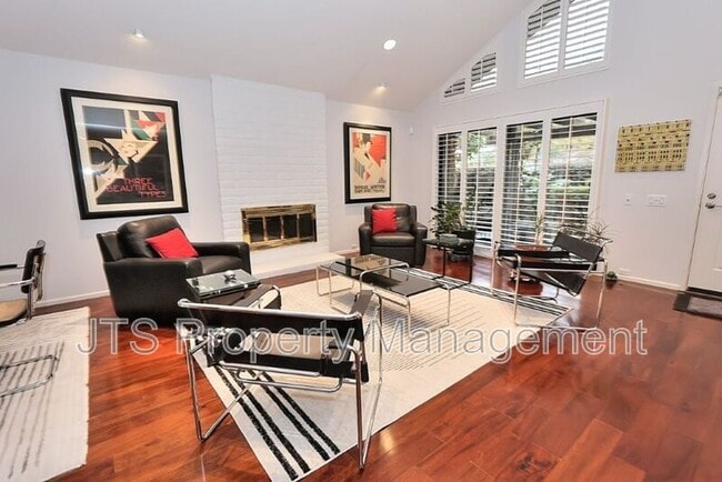 Building Photo - 2010 Promontory Point Ln