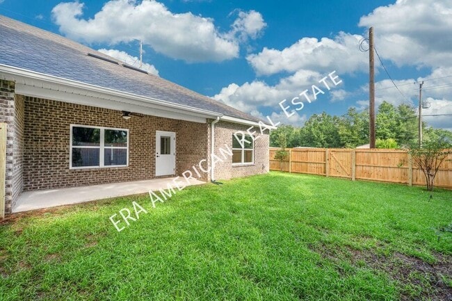 Building Photo - 727 Fairview Dr