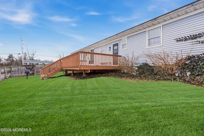 Building Photo - 1041 Mulberry Pl