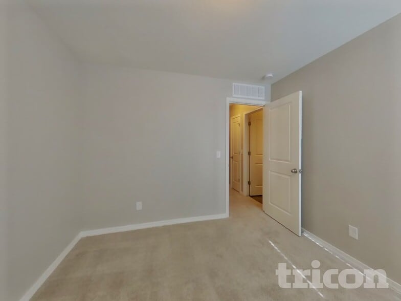 Building Photo - 379 W Mammoth Cave Dr