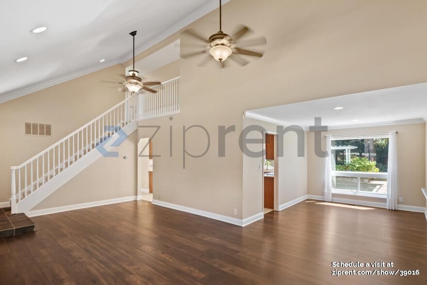 Building Photo - 7206 Stonedale Dr
