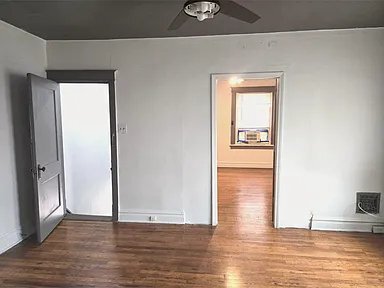 Building Photo - 5216-5218-5218 Von Phul St