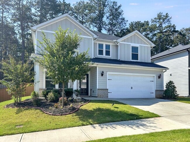 Building Photo - 662 Stately Dr