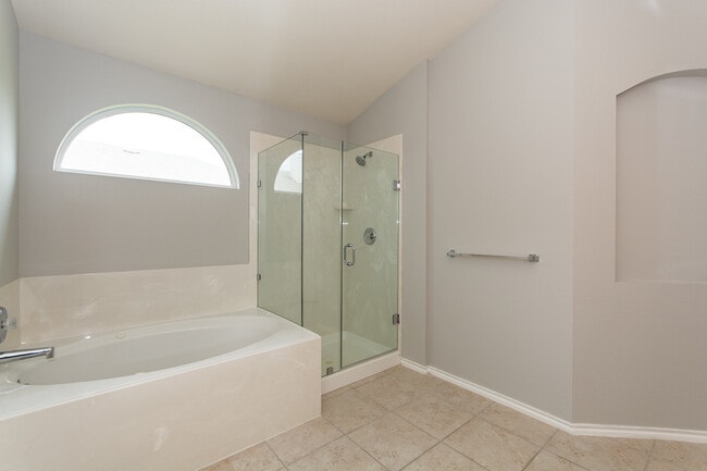 Building Photo - 1413 Gordon Dr