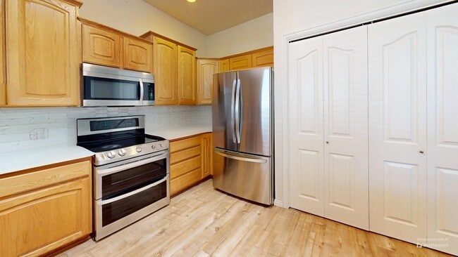 Building Photo - House for Rent in the Gated Community of W...
