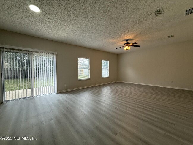 Building Photo - 2509 Otter Totem Ct
