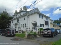 Building Photo - 510 N State St