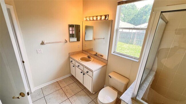 Building Photo - 7823 Fernleaf Dr