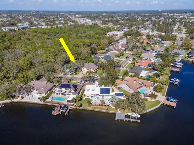 Building Photo - 4202 Deepwater Ln