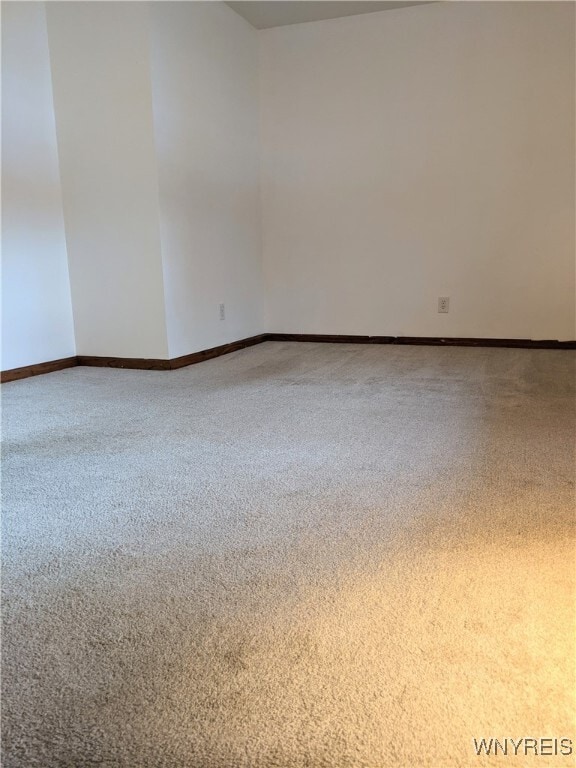 Building Photo - 6926 Maple Dr