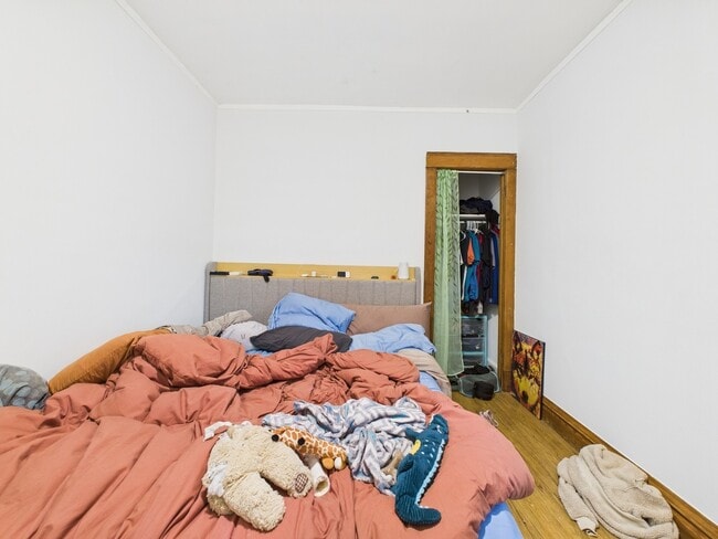 Building Photo - 4318 N Albany Ave