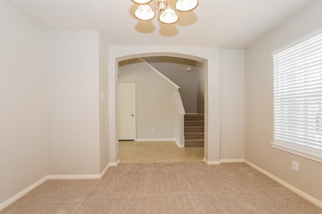 Building Photo - 20311 Cherry Orchard Ln