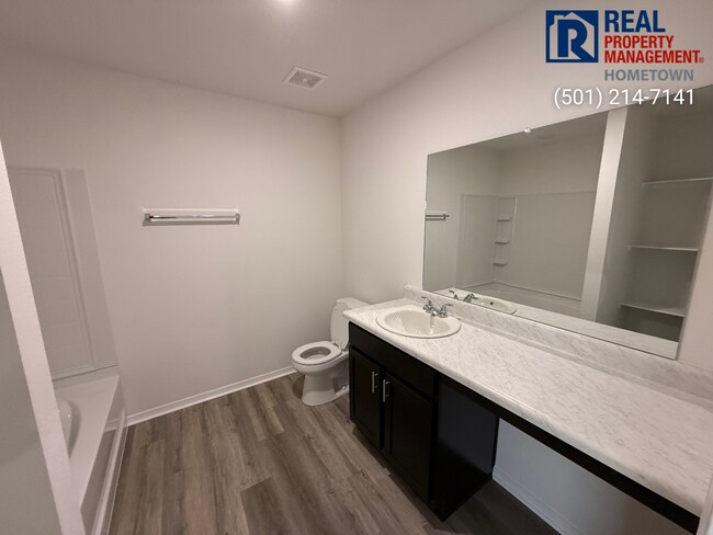 Building Photo - 1281 Meadows Dr