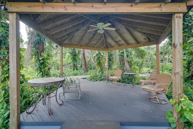 Building Photo - 5100 28th Ave N