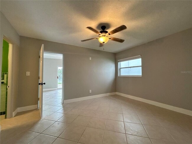 Building Photo - 148 174th Terrace E