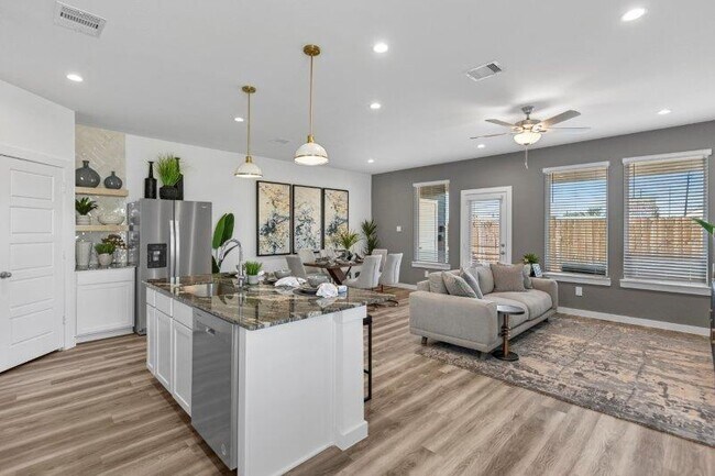 Building Photo - 13411 Sombrero Cay Dr