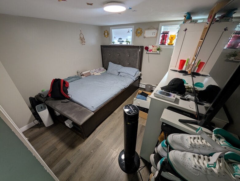 Room 1 - 111 Gage Ave