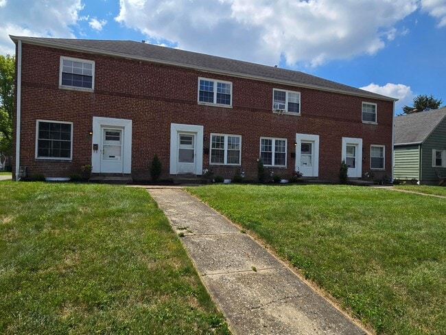 Building Photo - 597 Chatham Rd
