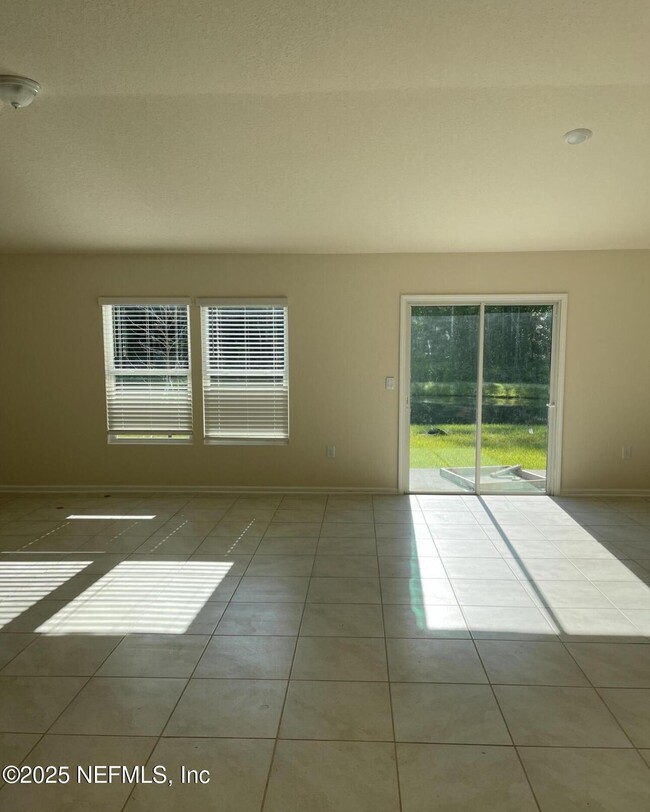 Building Photo - 11609 Yellow Perch Rd