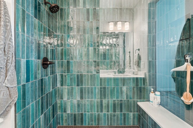 Building Photo - 2272 Old Rail Wy