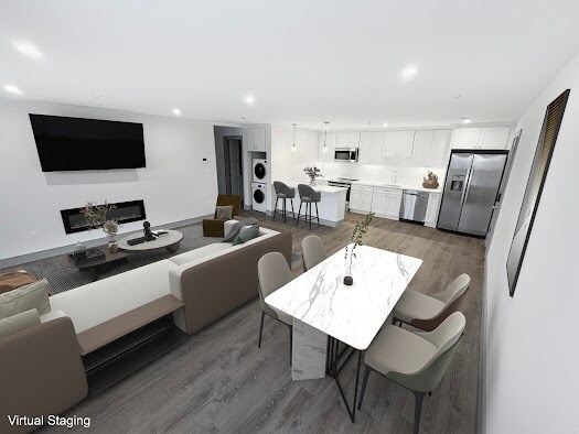 Building Photo - 522 Bridge St