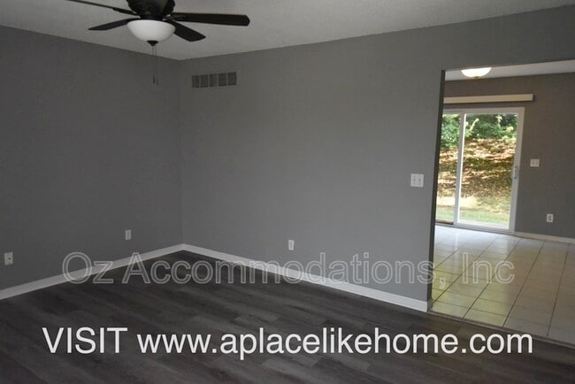 Building Photo - 4530 NW 57th St