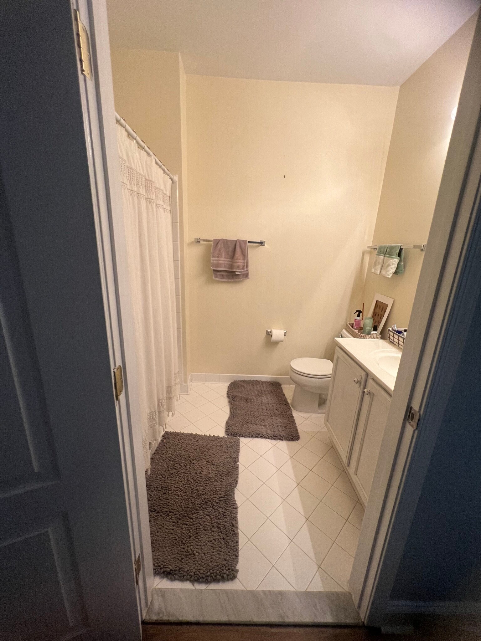 Building Photo - 23620 Overlook Park Dr