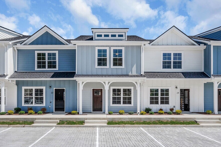 Building Photo - 211 S High St