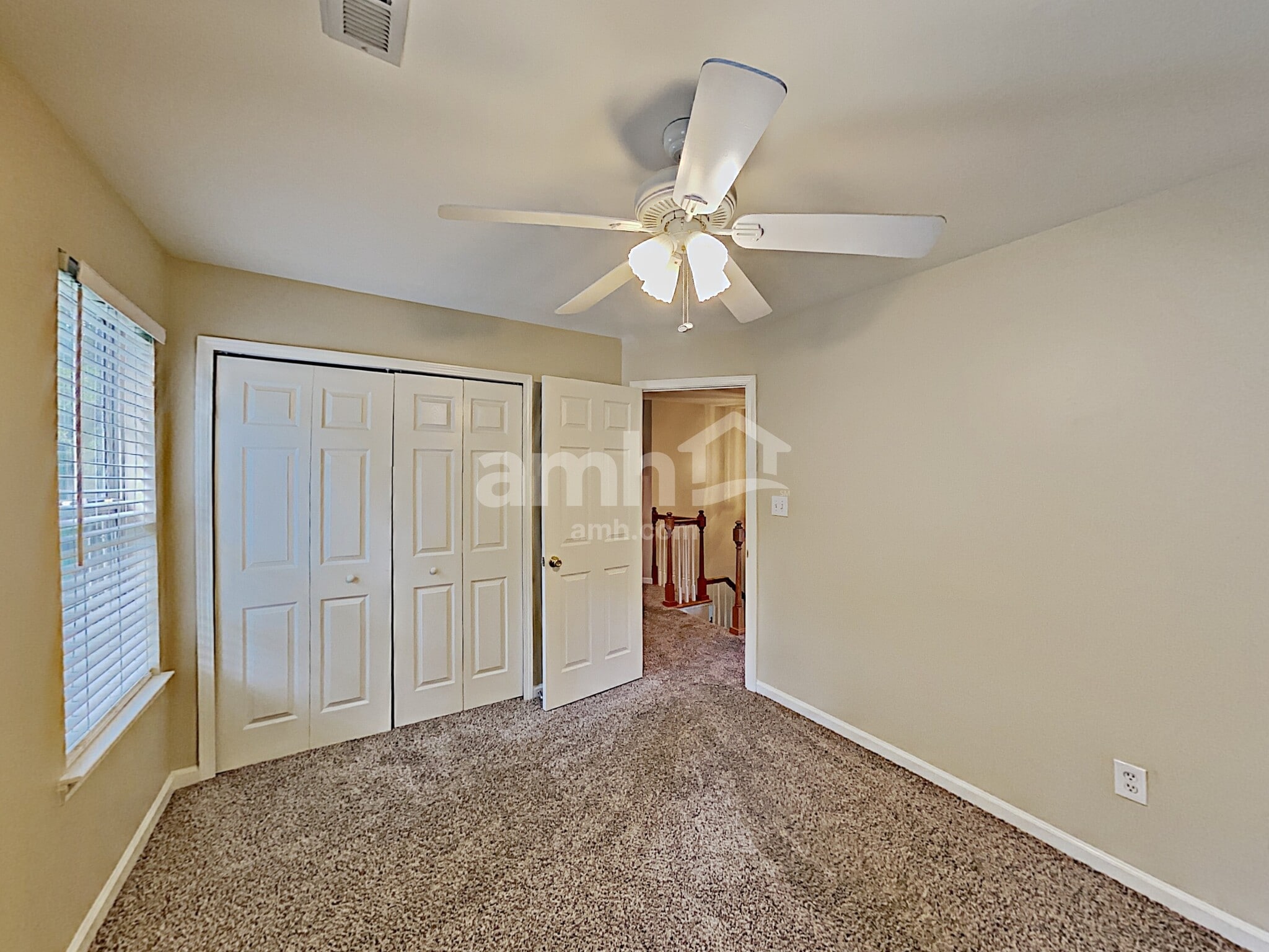 Building Photo - 155 Valley Bluff Dr