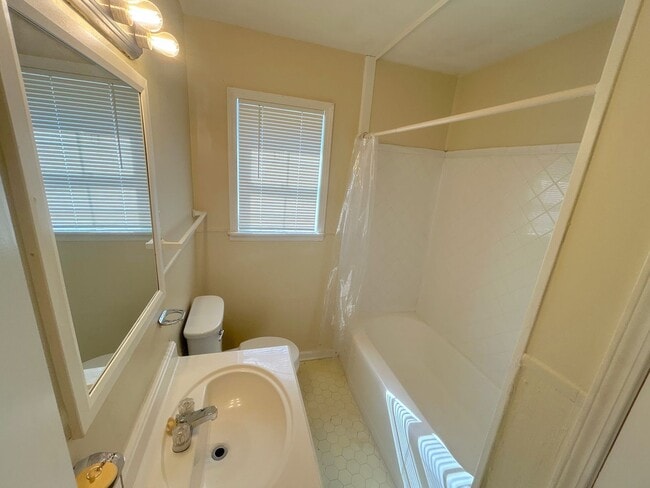 Building Photo - 2158 Pueblo Ave