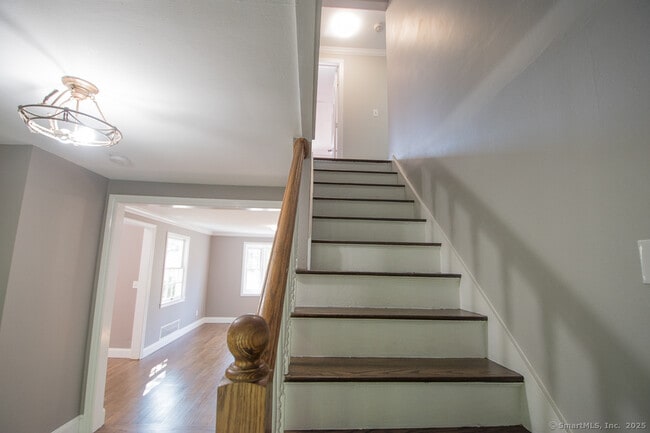 Building Photo - 108 Cortland Cir