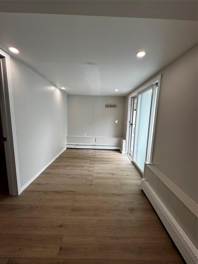 Building Photo - 71 E Lido Promenade