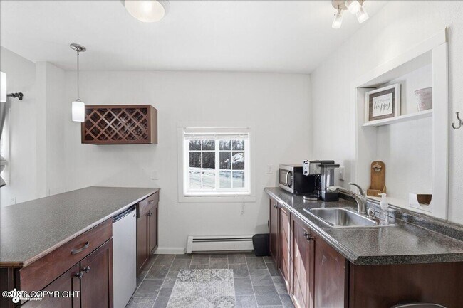 Building Photo - 18651 Caspian Ct