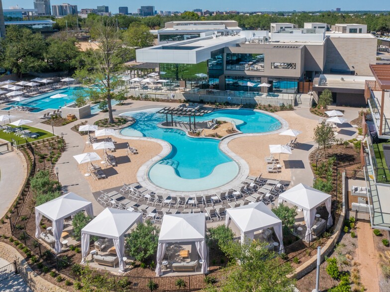 The Village Country Club - The Village Dallas