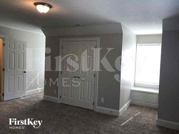 Building Photo - 2927 Berwick Ln