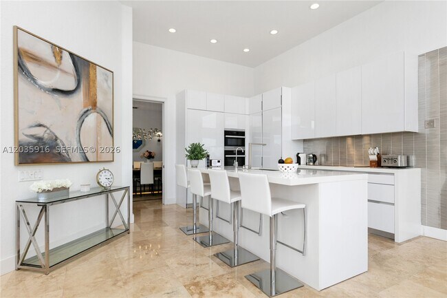 Building Photo - 954 Sanibel Dr