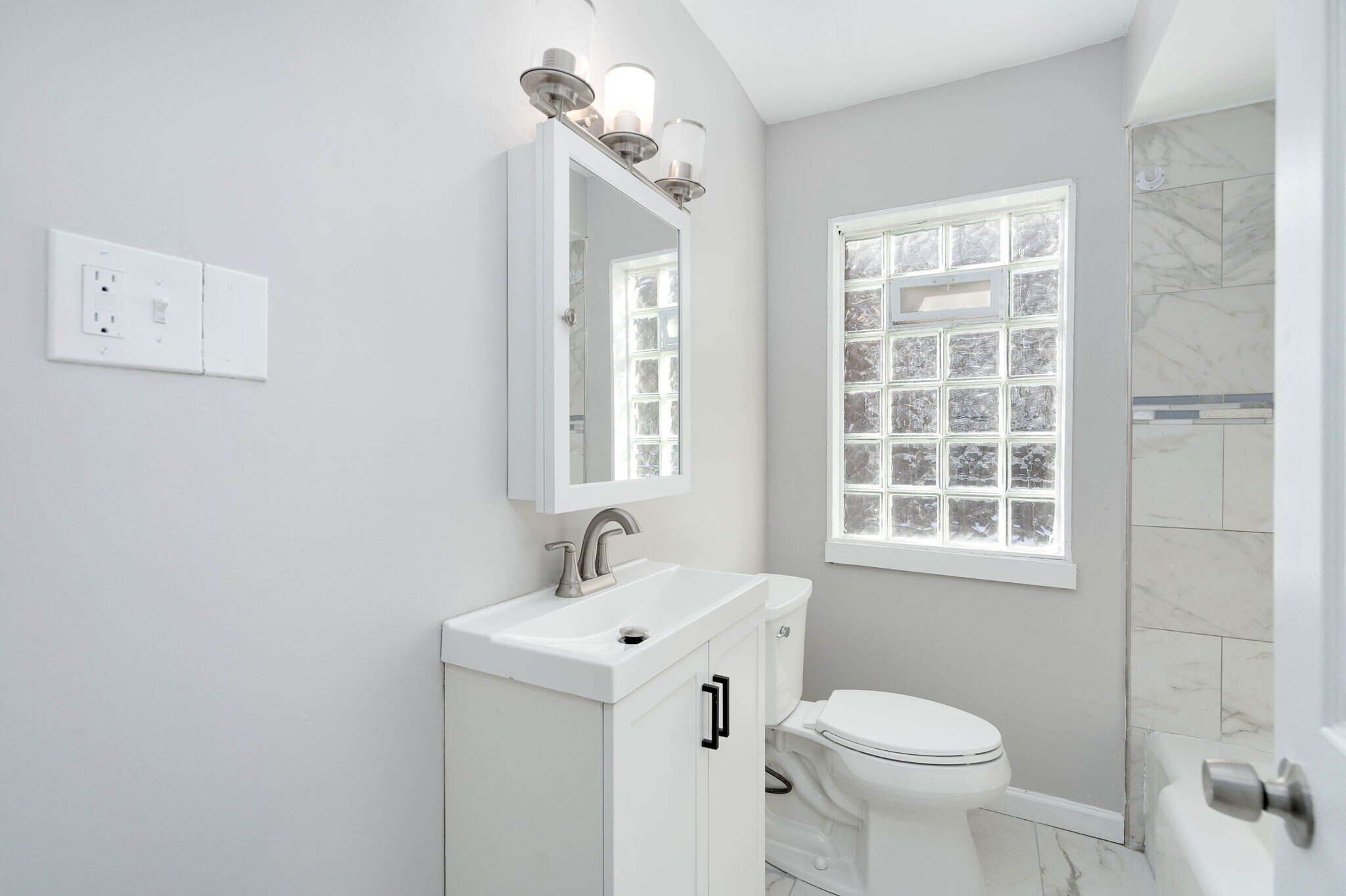 Building Photo - 11716 Coyle St