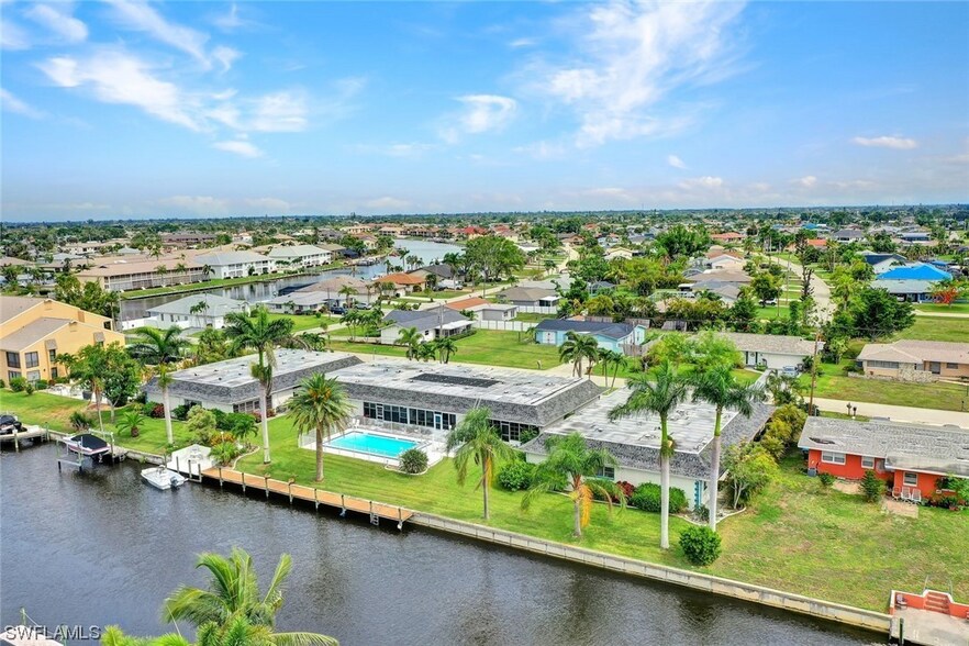 Property View - 1220 SE 40th St