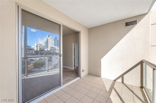 Building Photo - 200 W Sahara Ave