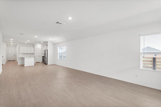 Building Photo - 316 Keefer