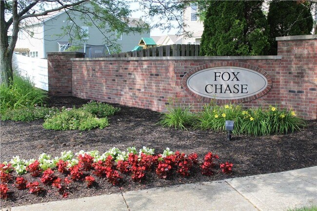 Building Photo - Beautiful 4 BR Home in Brownsburg!